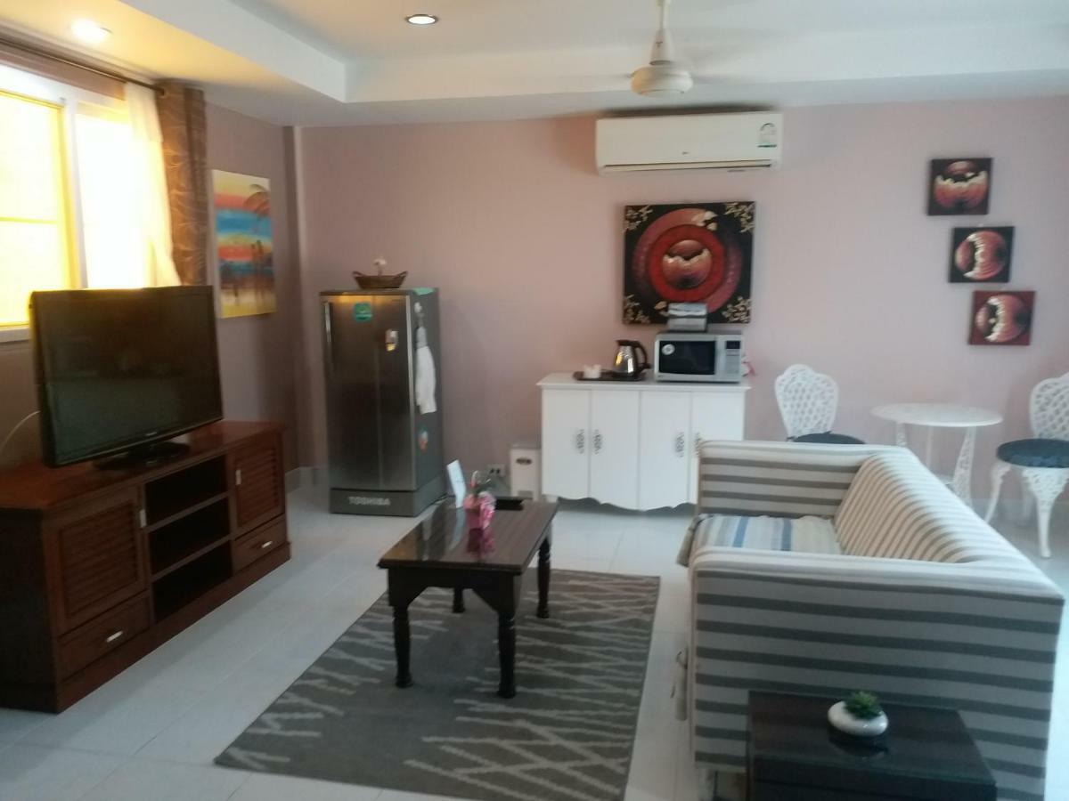 Residence Chez Nous Phuket Rawai ภายนอก รูปภาพ