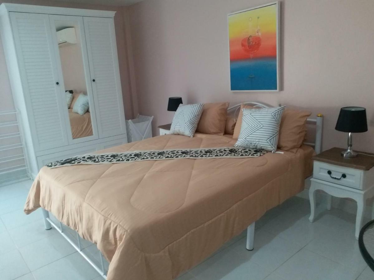 Residence Chez Nous Phuket Rawai ภายนอก รูปภาพ