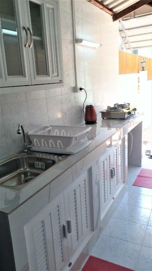 Residence Chez Nous Phuket Rawai ภายนอก รูปภาพ